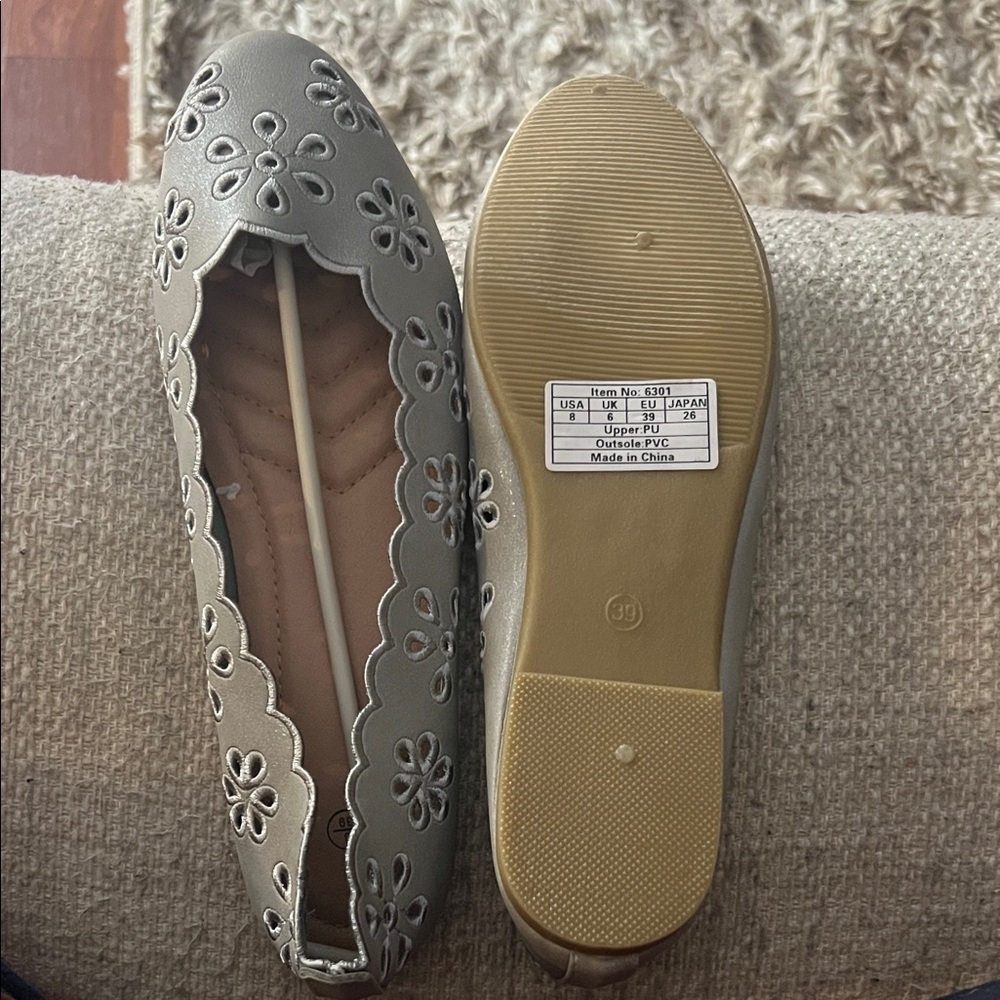 Elegant Gray Floral Cutout Women's Flats
